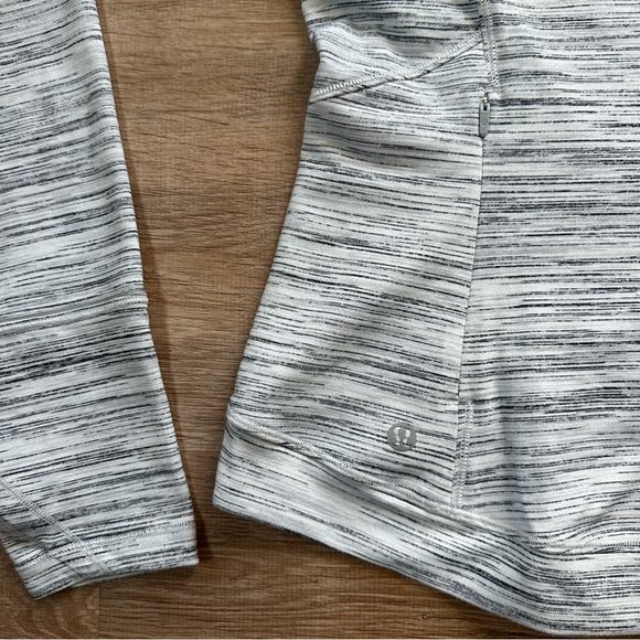 Lululemon Close to Crossing Long Sleeve *Rulu Size Small Space Dye Camo White - Picture 9 of 10